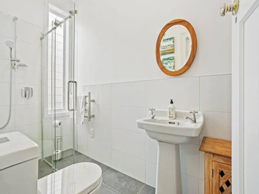 Cheerful 1 Bedroom Home With Free Parking 奥克兰 外观 照片